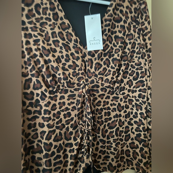 Ember Leopard 🐆 Top - Picture 7 of 7